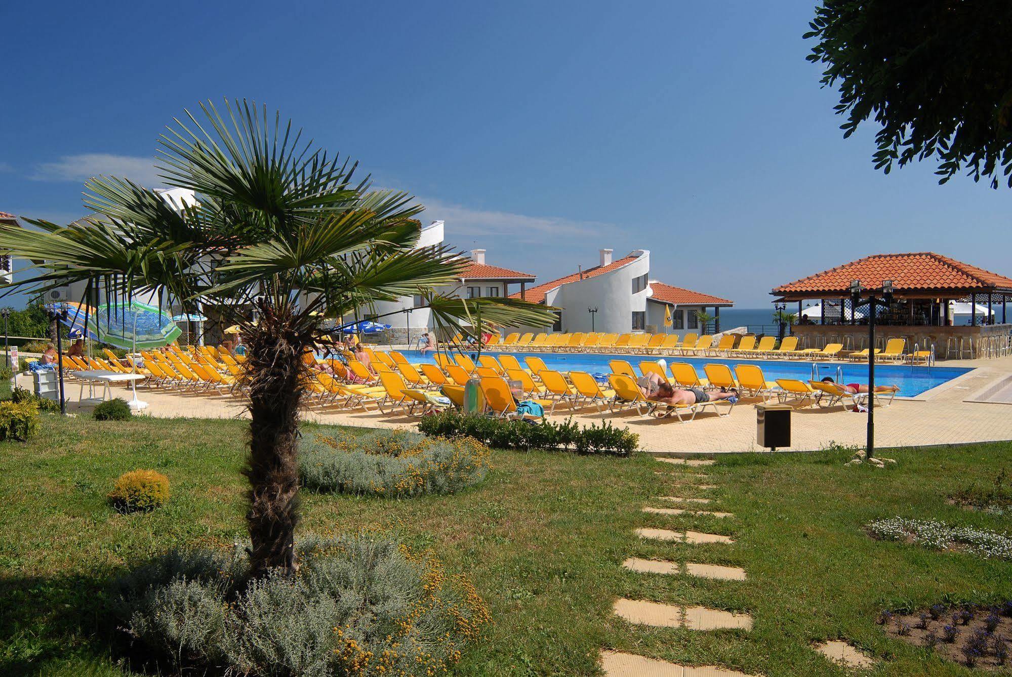 Diamond Apartments Sveti Vlas Exteriör bild